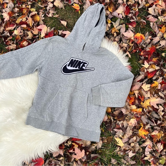 Nike Boy’s Gray Hoodie - Picture 1 of 3